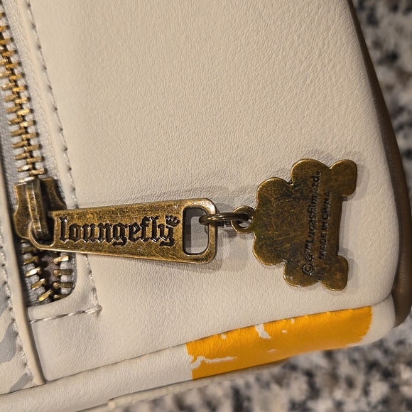 LOUNGEFLY BABY YODA GROGU BACKPACK. THE MANDALORIAN. - Picture 4 of 6